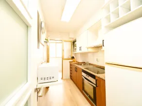 Aliaga Penthouse - Wifi - 2 Bedrooms - Image 5
