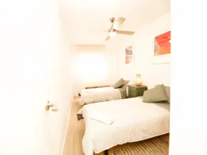 Aliaga Penthouse - Wifi - 2 Bedrooms - Image 4