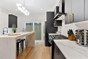 Exceptional High-End 4B/3B - W/Roofdeck - Image 5