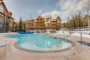 Peaceful Getaway in Canmore Perfect for Group - Image 5