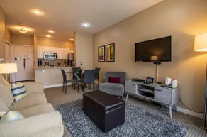 Serene 1 Bedroom Condo in the Heart of Seattle! - Image 2