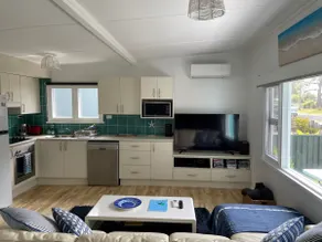 Great Family Beach House 300m to Broulee Beach - Image 4
