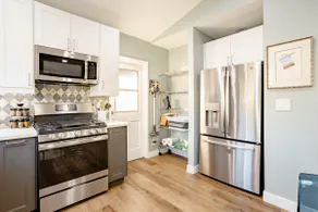 Cozy Rose Bowl Guesthouse-Walkable & Well-Equipped - Image 4