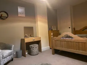 A cosy 2 bedroom family friendly living space - Image 2