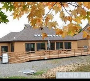 Steps from the slopes 3 bedroom w/loft End unit - Image 2