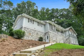 HUGE Home 8 beds in Stone Mountain 30min from CITY - Image 4
