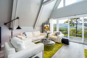 Lux Views of Virginia Mountains, 3 King, 2 Twin - Image 4