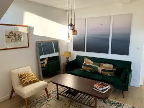 Elegant and spacious 3 rooms - Image 3