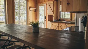 Nature Cottage #1 with a view of the Péribonka River - Image 3