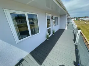 Cosy 2 Bedroom Lodge with onsite Pool - Image 4