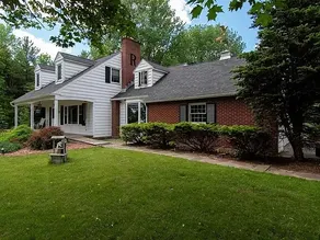 Craftsman Home on Lake Champlain - Image 2