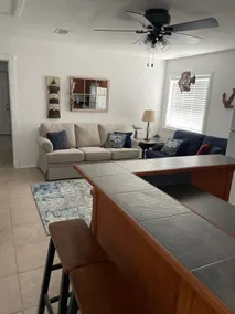 Cozy one bedroom outside of Seadrift, TX - Image 5