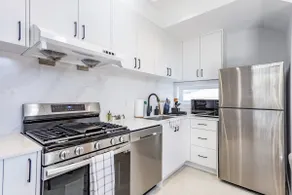Luxury Brand-new 1 Bedroom Suite - Image 4