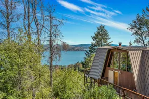 Clear Lake A-Frame | Lake Views, Deck, HOA Pool - Image 5