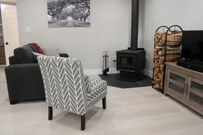 Mid Valley Suite - Image 3