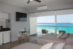 Beachfront studio with a beautiful terrace - Image 5