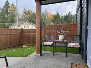 Urban Westcoast Retreat in Courtenay, BC - Image 2