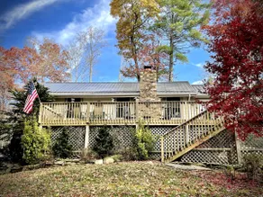 Cozy 2 BR Mtn. Cabin Getaway in Linville Falls, NC - Image 2