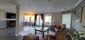 Lakefront 3 Bedroom house with breath taking views - Image 5