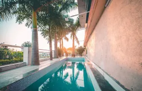 Cheerful 3 bedroom villa with pool and 2 gardens - Image 3