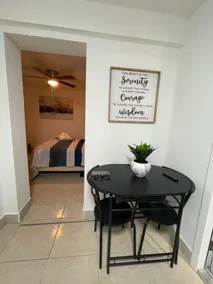 Cozy getaway, 1 BR Suite minutes from attractions. - Image 4