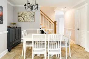 4 bedroom house with pool (Kids & Dog Friendly) - Image 5
