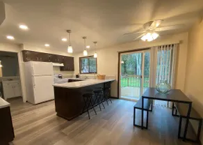 Fern Hill Retreat - Image 2