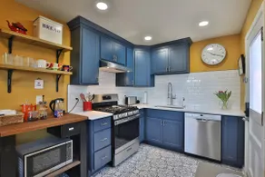Clean | Convenient Location | High Fashion Design - Image 5