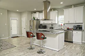 Clean & Cozy new Home, 30 mins to George Bush INTL - Image 4