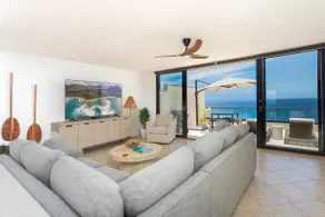 Puu Poa 303 Honeymoon Suite - A/C - Ocean Views - Image 2