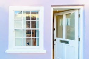 Romantic Cottage for Two - Cromer Courtyard - Image 4