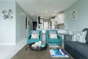Beach & Oceanfront, Modern 2BR, King Size Beds / 2BA Condo at the Ocean's Edge - Image 5