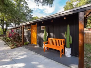 Entire residential home in the heart of Tampa - Image 3