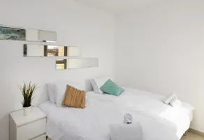 A white dream by the sea - 2bd lux family apartment - Image 3