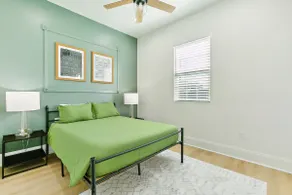 Luxury & Amenities with Comfort & Parking - Image 3