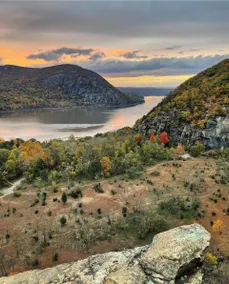 HOT Sauna - Mountain Views - Hiking - NYC Trains - Image 2