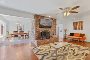 Beautiful & Centrally Located Mt. Elden Estate - Image 5
