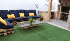 A LARGE HOUSE TO ENJOY WITH FRIENDS AND FAMILY - Image 4