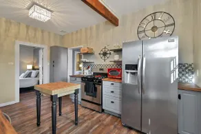 Coastal Cottage - Image 2