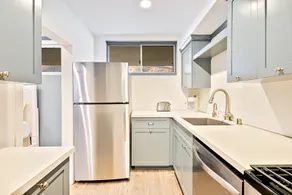 Beautiful oceanfront Malibu condo - Image 4