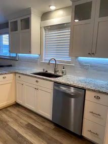 3 Beds/2 Baths, entire home, with parking. - Image 3