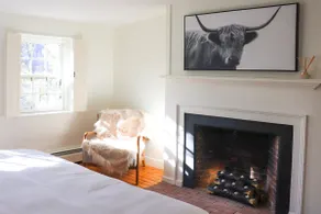 Suite Scandinavia by PVDBNBs (2 bed/ 1 bath) - Image 5