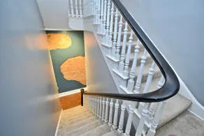 Hannaford Townhome W/ Free Parking. Prime Location - Image 3