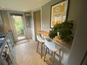 Cosy 1 bed Cabin in Over Peover, near Knutsford - Image 3
