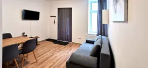 Bacher Apartment - Image 2