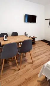 Bacher Apartment - Image 4