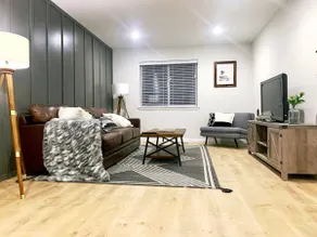 Modern 1 Bedroom Guest House- STR #000655 - Image 4
