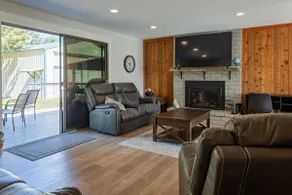 5BR Home By Downtown CDA-Nintendo/Foosball/Games - Image 4