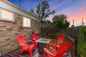 Ferndale Escape with Finished Basement & Fooseball - Image 3