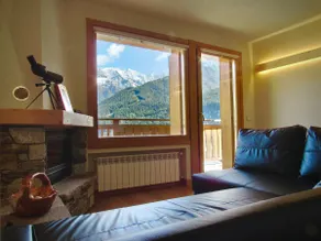 Stunning Alpine View Apartment· Balcony· Near Ski - Image 3